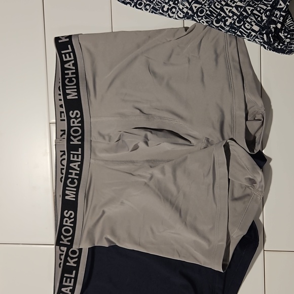 Micheal Kors Men's Sport Boxer Briefs Small 3 Pieces in Grey, Black, Print - Picture 5 of 5